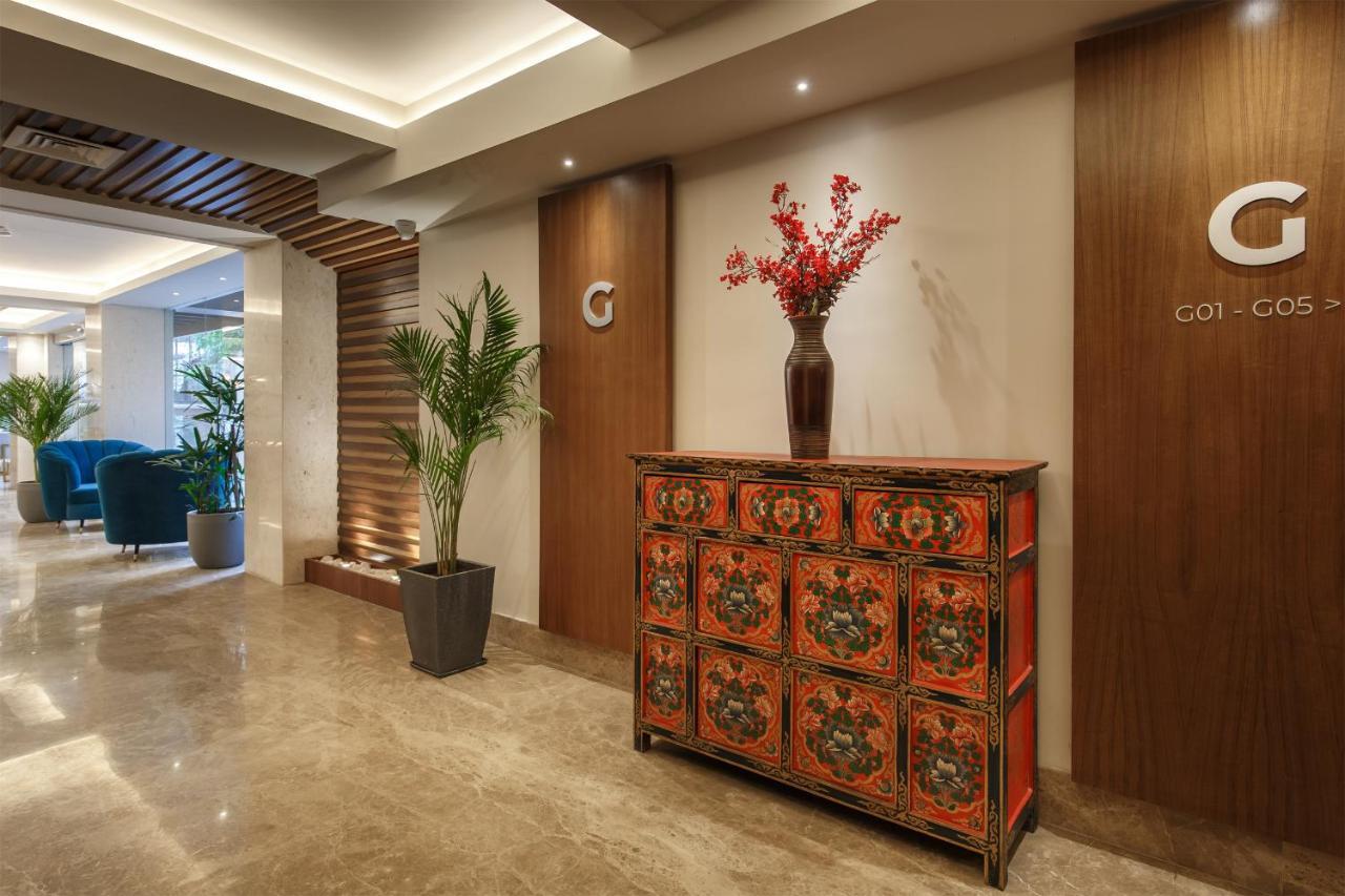 Hotel Thrive, A Tropical Courtyard Kathmandu Buitenkant foto